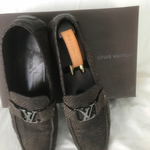 Louis Vuitton Men\'s Loafer Embossed brown Suede